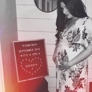 Meet your Posher, Keely